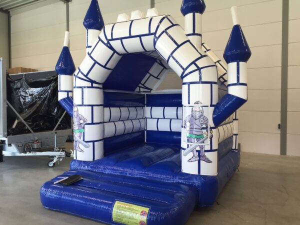 IMG_0477 Hüpfburg Ritterburg