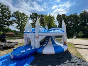 Elsa Eiskönig Hüpfburg Elsa/ Eiskönig